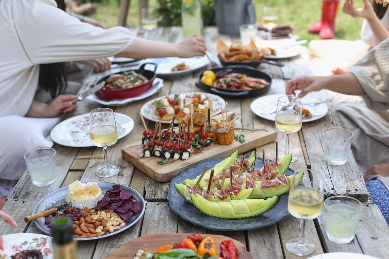 repas en famille, temps de qualité en famille, jour férié, 1er mai